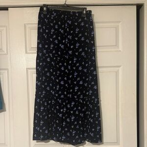 Floral Black and Blue Women's Skirt NWT